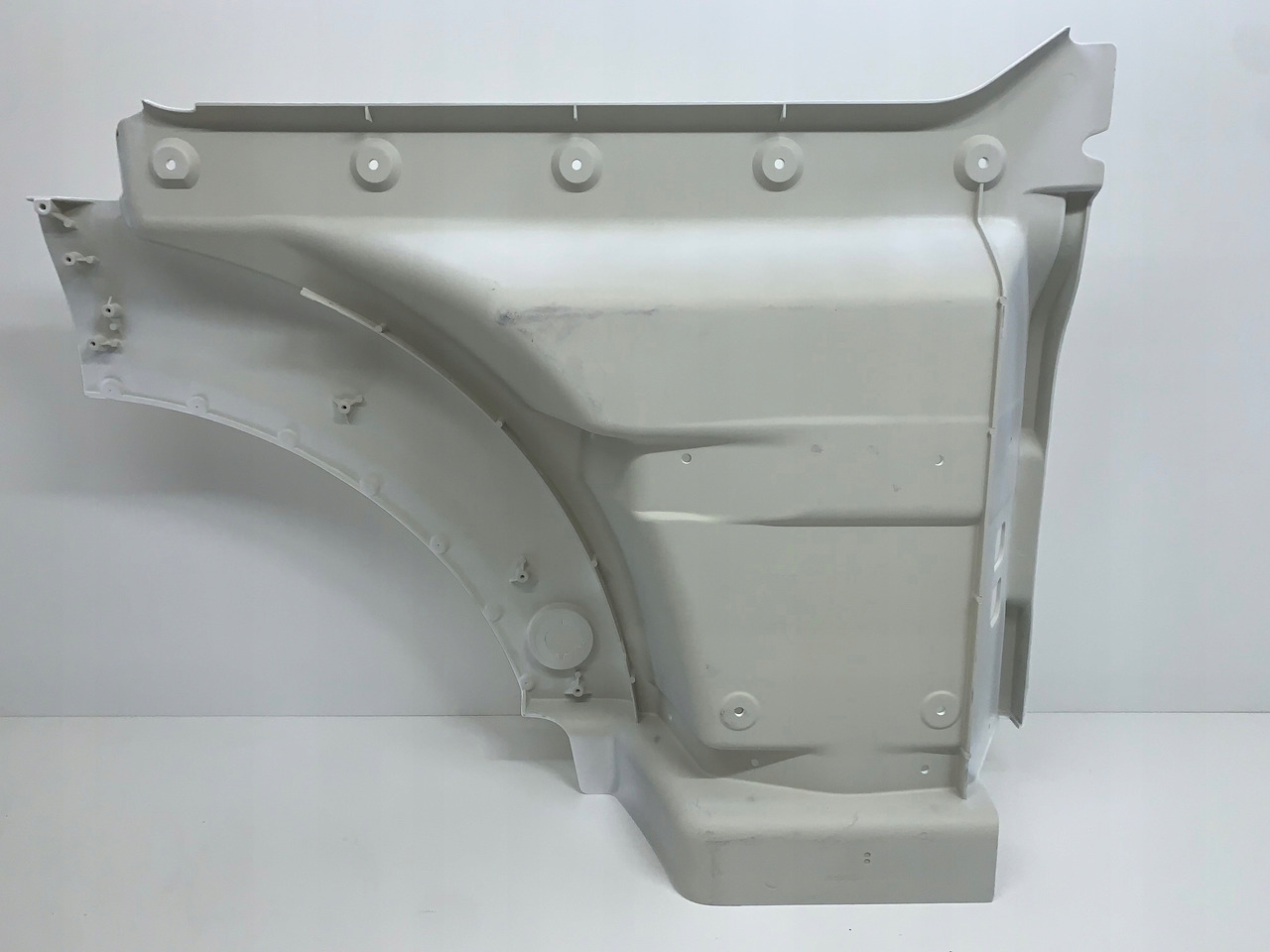 STOPNICA STOPIEŃ MAN TGX EURO 6 RAL 9010 NR 1810 - Vrata i delovi za Kamion: slika 2 STOPNICA STOPIEŃ MAN TGX EURO 6 RAL 9010 NR 1810 - Vrata i delovi za Kamion: slika 2