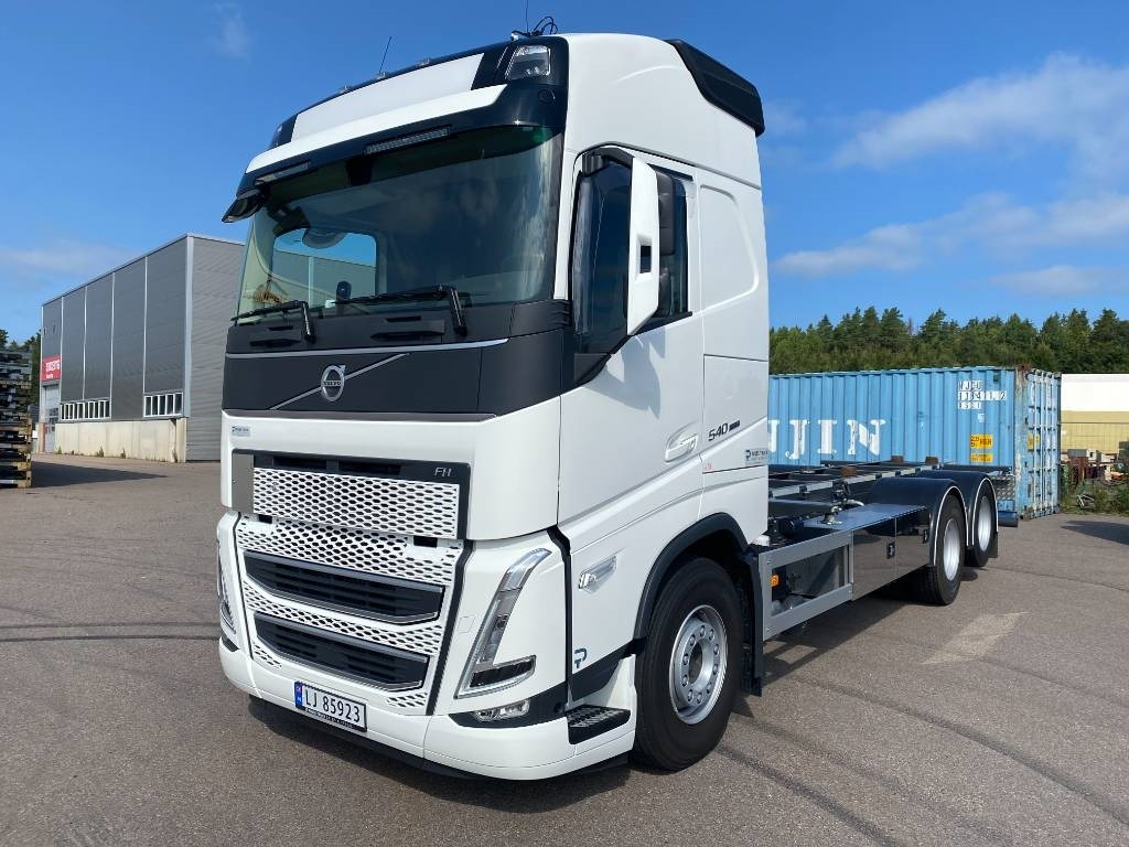 Volvo FH 540 - Kamion za prevoz kontejnera/ Kamion sa promenjivim sandukom: slika 2 Volvo FH 540 - Kamion za prevoz kontejnera/ Kamion sa promenjivim sandukom: slika 2