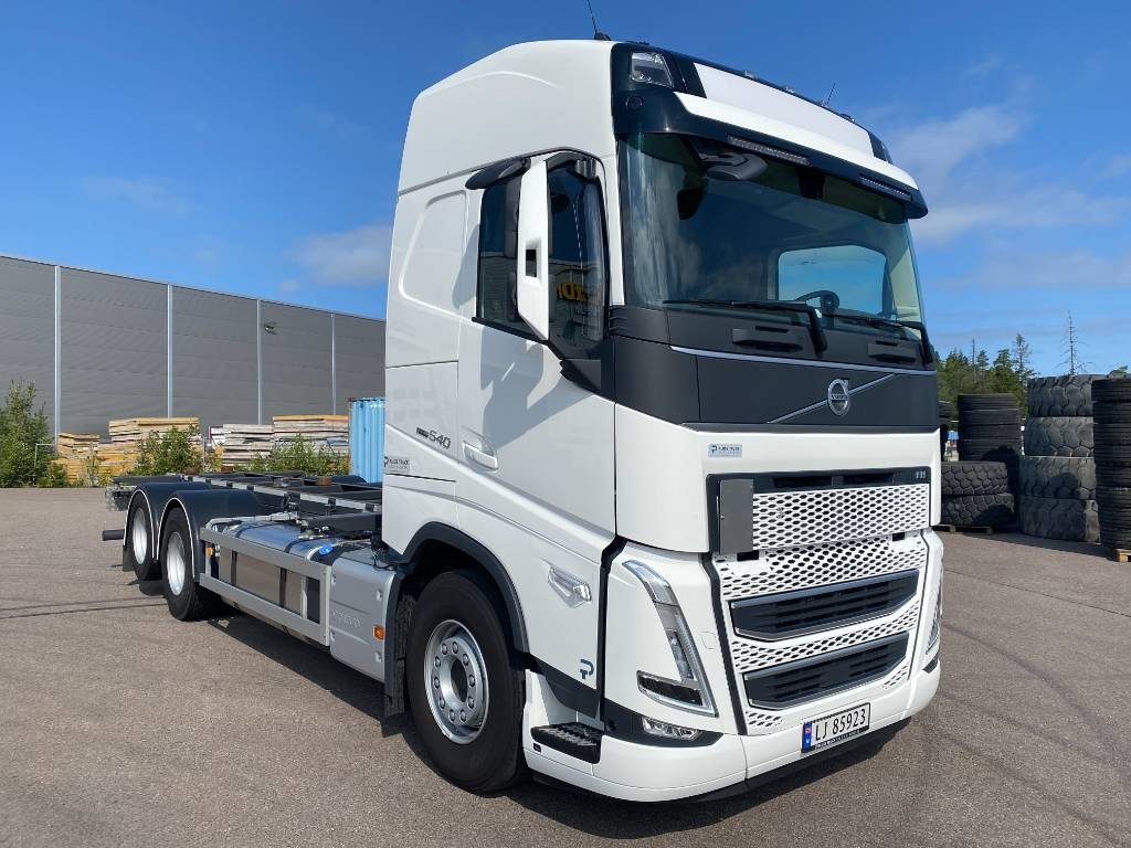 Volvo FH 540 - Kamion za prevoz kontejnera/ Kamion sa promenjivim sandukom: slika 1 Volvo FH 540 - Kamion za prevoz kontejnera/ Kamion sa promenjivim sandukom: slika 1