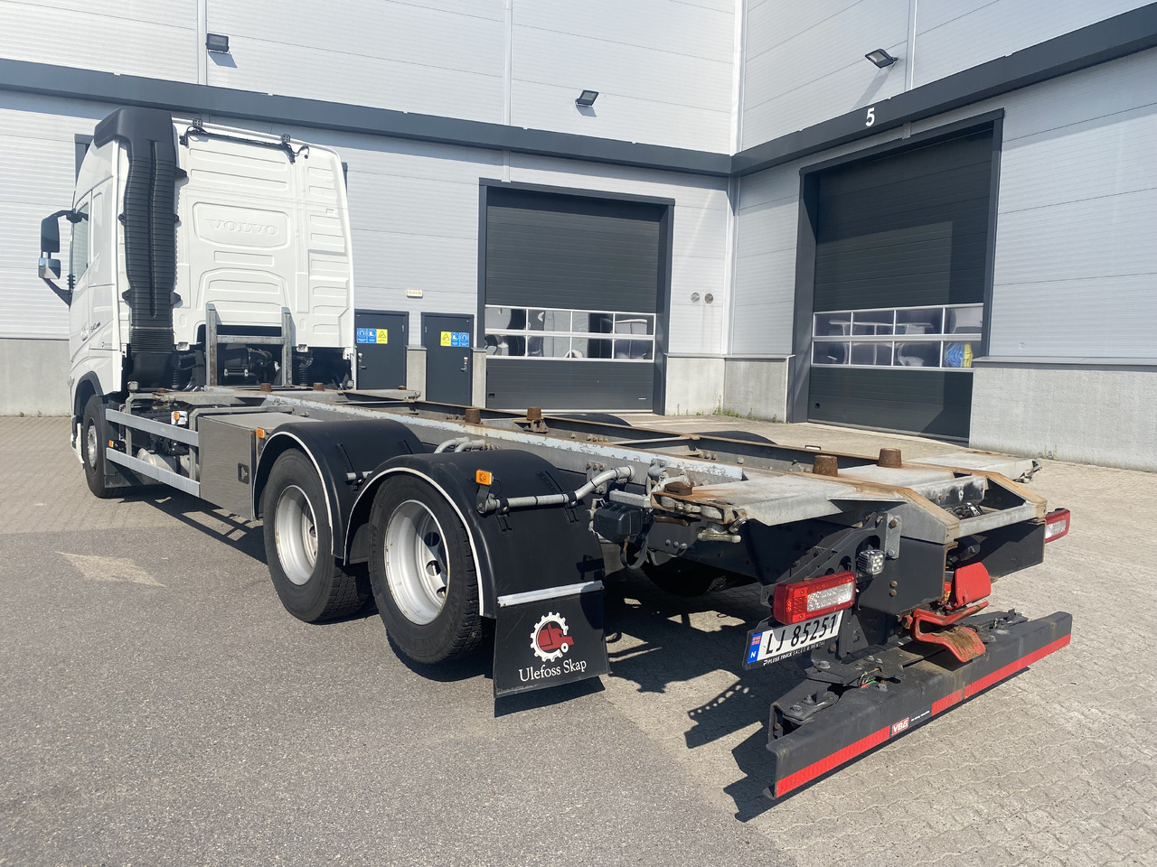 Volvo FH 540 - Kamion za prevoz kontejnera/ Kamion sa promenjivim sandukom: slika 4 Volvo FH 540 - Kamion za prevoz kontejnera/ Kamion sa promenjivim sandukom: slika 4