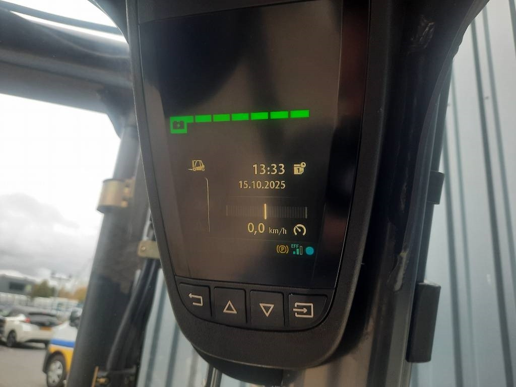 Linde E15-02 - Električni viljuškar: slika 5 Linde E15-02 - Električni viljuškar: slika 5