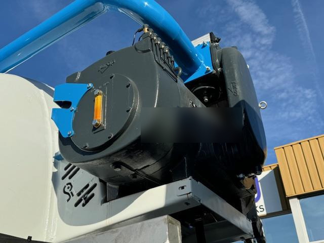 Vakuumska cisterna novi Iveco Trakker 410: slika 12 Vakuumska cisterna novi Iveco Trakker 410: slika 12