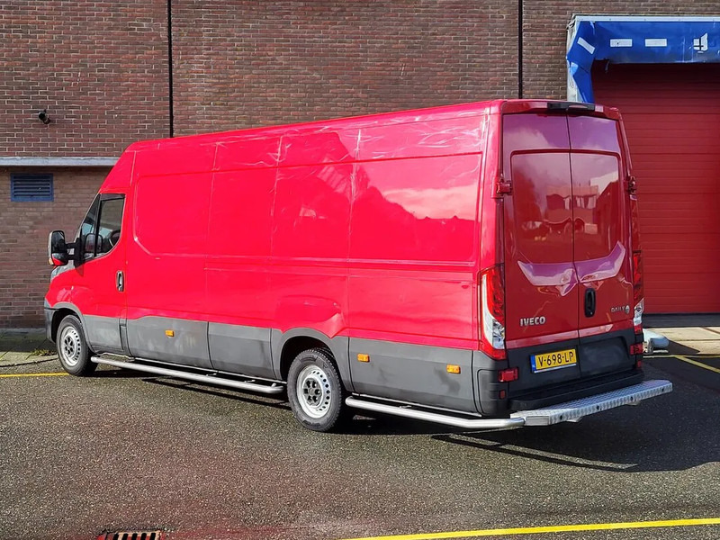 Iveco Daily 35S12 - Furgon, Dostavno vozilo sa duplom kabinom: slika 3 Iveco Daily 35S12 - Furgon, Dostavno vozilo sa duplom kabinom: slika 3