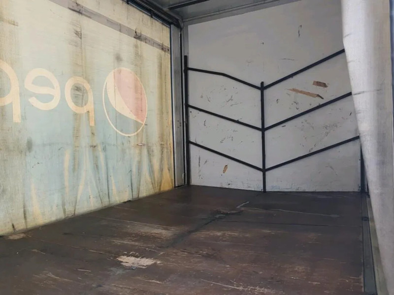 Mitsubishi Fuso Fuso - Kamion sa zatvorenim sandukom: slika 5 Mitsubishi Fuso Fuso - Kamion sa zatvorenim sandukom: slika 5