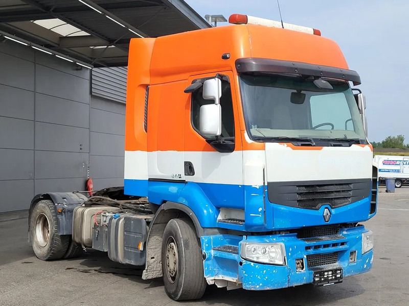 Renault Premium 450 !! WATER LEAK FROM RESERVOIR TANK!! - Tegljač: slika 4 Renault Premium 450 !! WATER LEAK FROM RESERVOIR TANK!! - Tegljač: slika 4