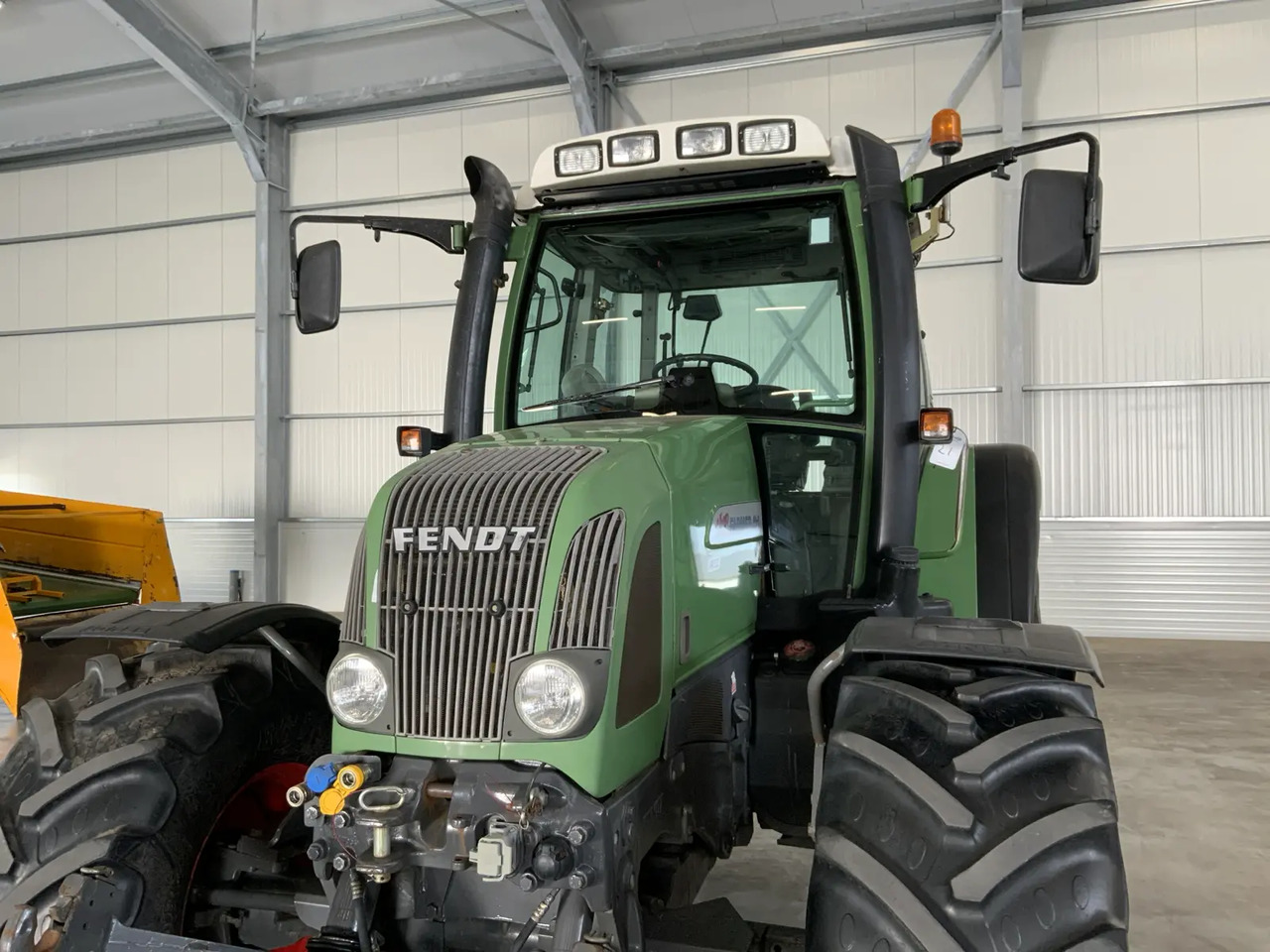Fendt 411 Vario - Traktor: slika 4 Fendt 411 Vario - Traktor: slika 4