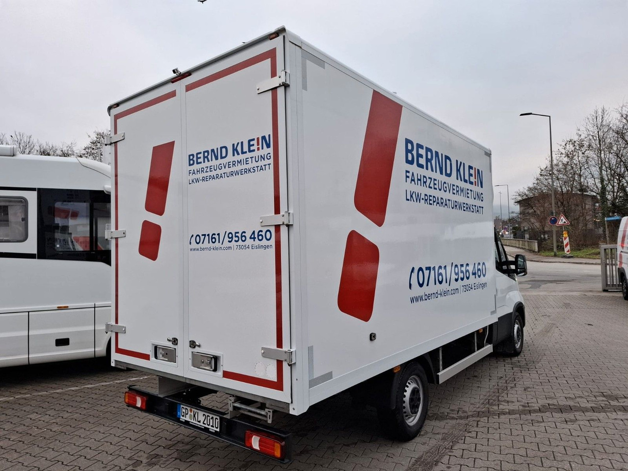 Iveco 35-160P/A8, Klima, HiMatik, LED, Luft, - Dostavno vozilo sa zatvorenim sandukom: slika 4 Iveco 35-160P/A8, Klima, HiMatik, LED, Luft, - Dostavno vozilo sa zatvorenim sandukom: slika 4