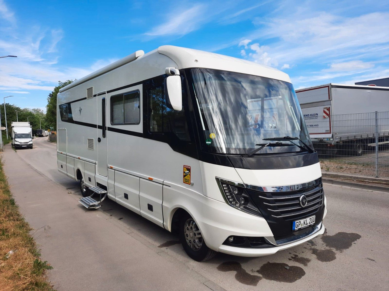 Niesmann + Bischoff Flair 920 LE, Goldschmitt, Mwst. ausweisbar,.. - Integrisani kamper: slika 1 Niesmann + Bischoff Flair 920 LE, Goldschmitt, Mwst. ausweisbar,.. - Integrisani kamper: slika 1