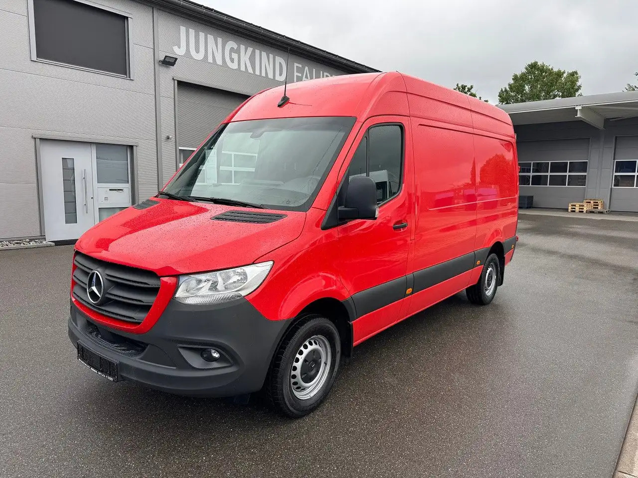 Mercedes-Benz Sprinter 316 CDI Lang Hoch Klima MBUX LBW - Furgon: slika 1 Mercedes-Benz Sprinter 316 CDI Lang Hoch Klima MBUX LBW - Furgon: slika 1