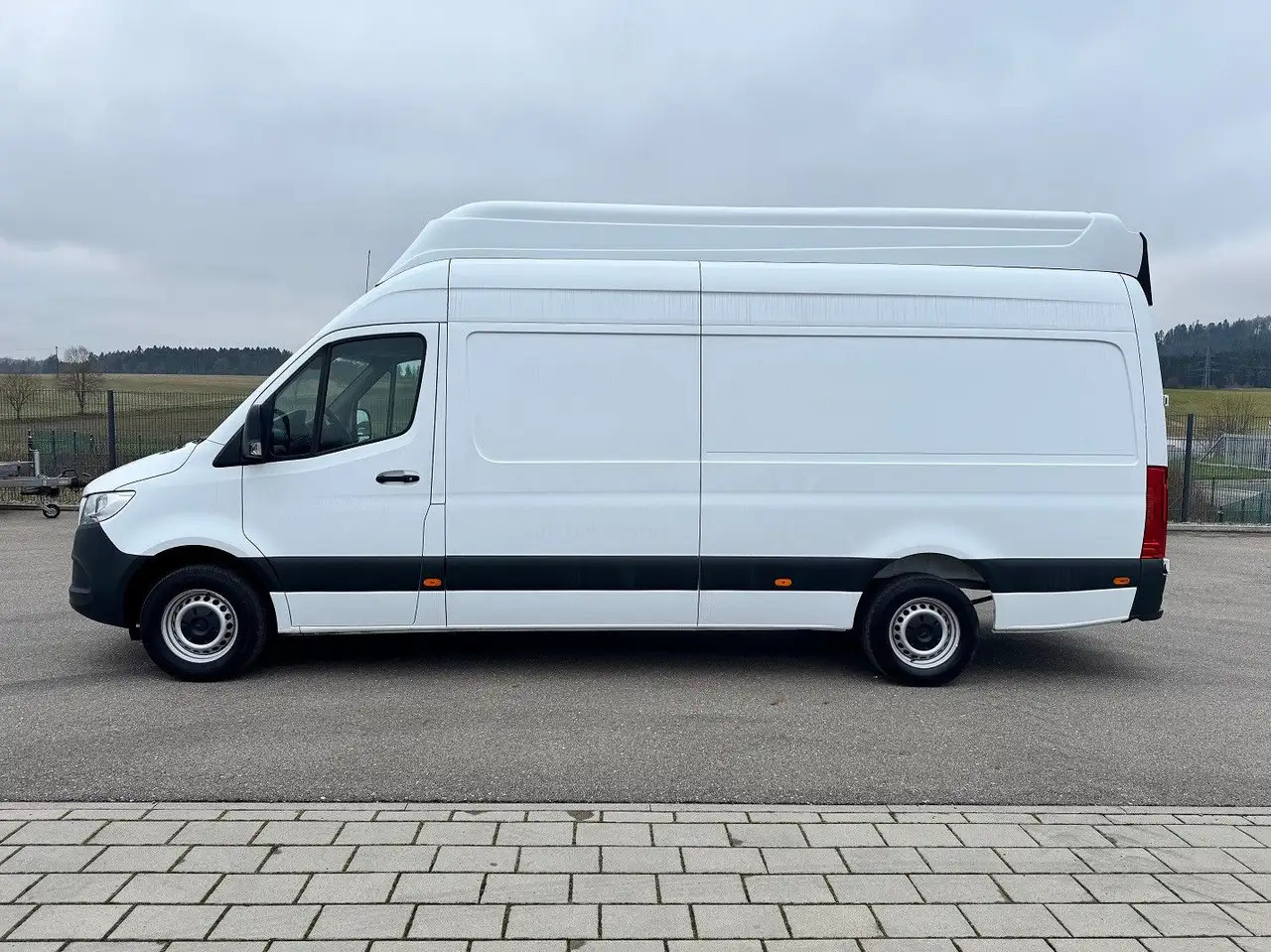 Mercedes-Benz Sprinter 316 CDI Maxi Lang Extrahoch XXL Klima M - Furgon: slika 3 Mercedes-Benz Sprinter 316 CDI Maxi Lang Extrahoch XXL Klima M - Furgon: slika 3