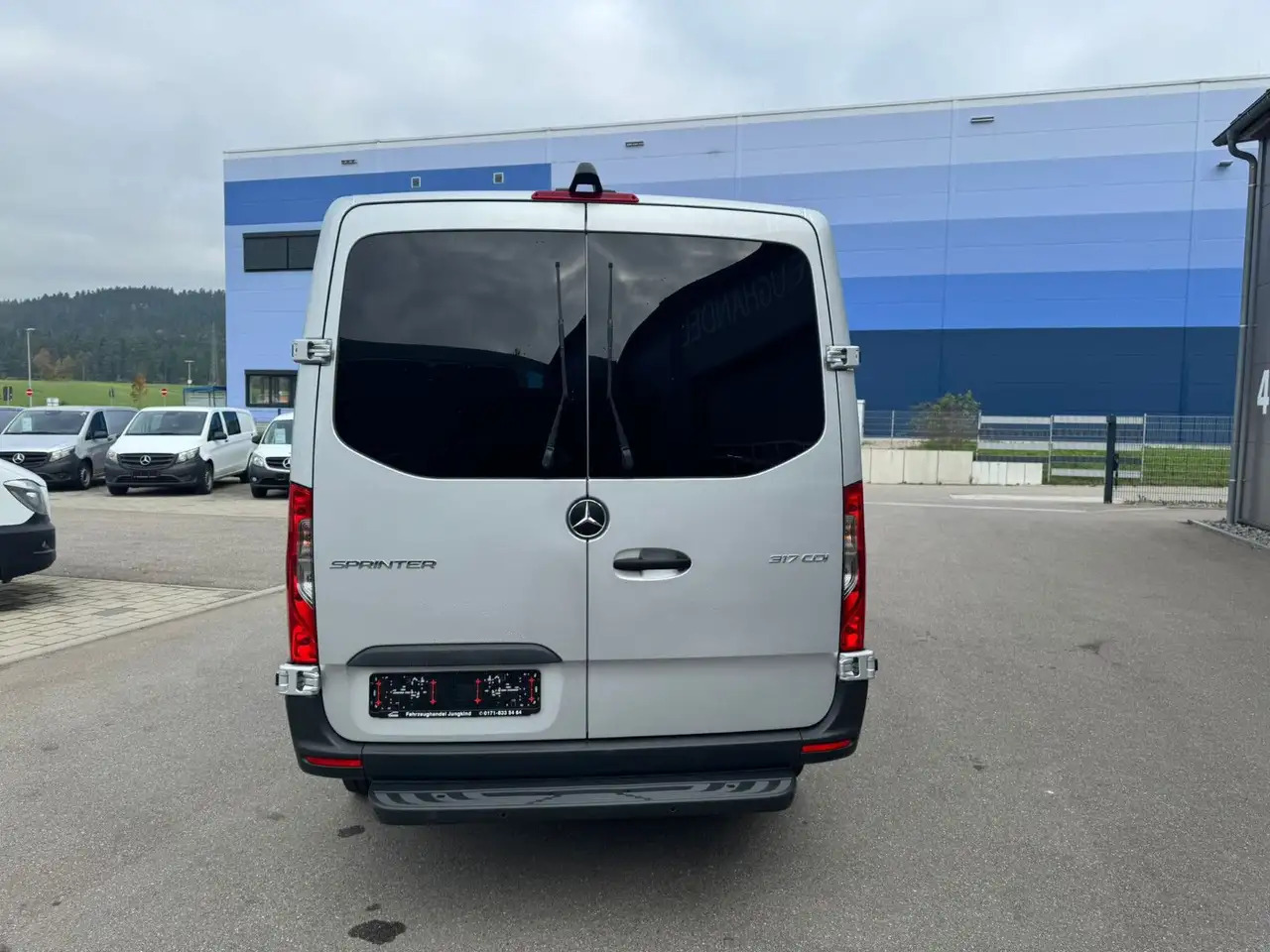 Furgon Mercedes-Benz Sprinter 317 CDI Flach Lang Silber Klima MBUX: slika 13