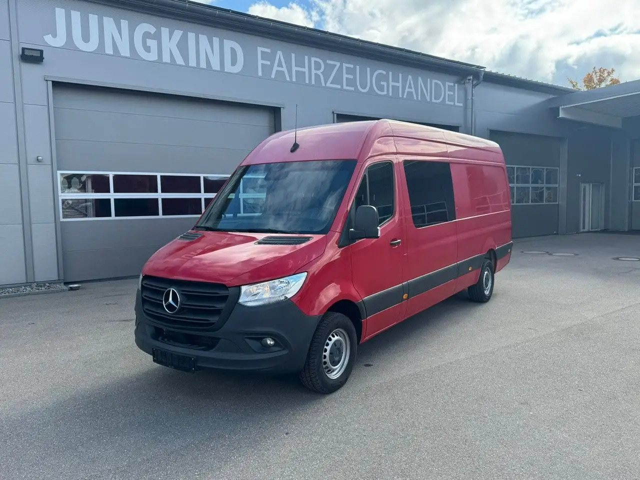 Mercedes-Benz Sprinter 317 CDI Maxi Lang Mixto AHK 3,5t MBUX - Dostavno vozilo sa duplom kabinom: slika 1 Mercedes-Benz Sprinter 317 CDI Maxi Lang Mixto AHK 3,5t MBUX - Dostavno vozilo sa duplom kabinom: slika 1