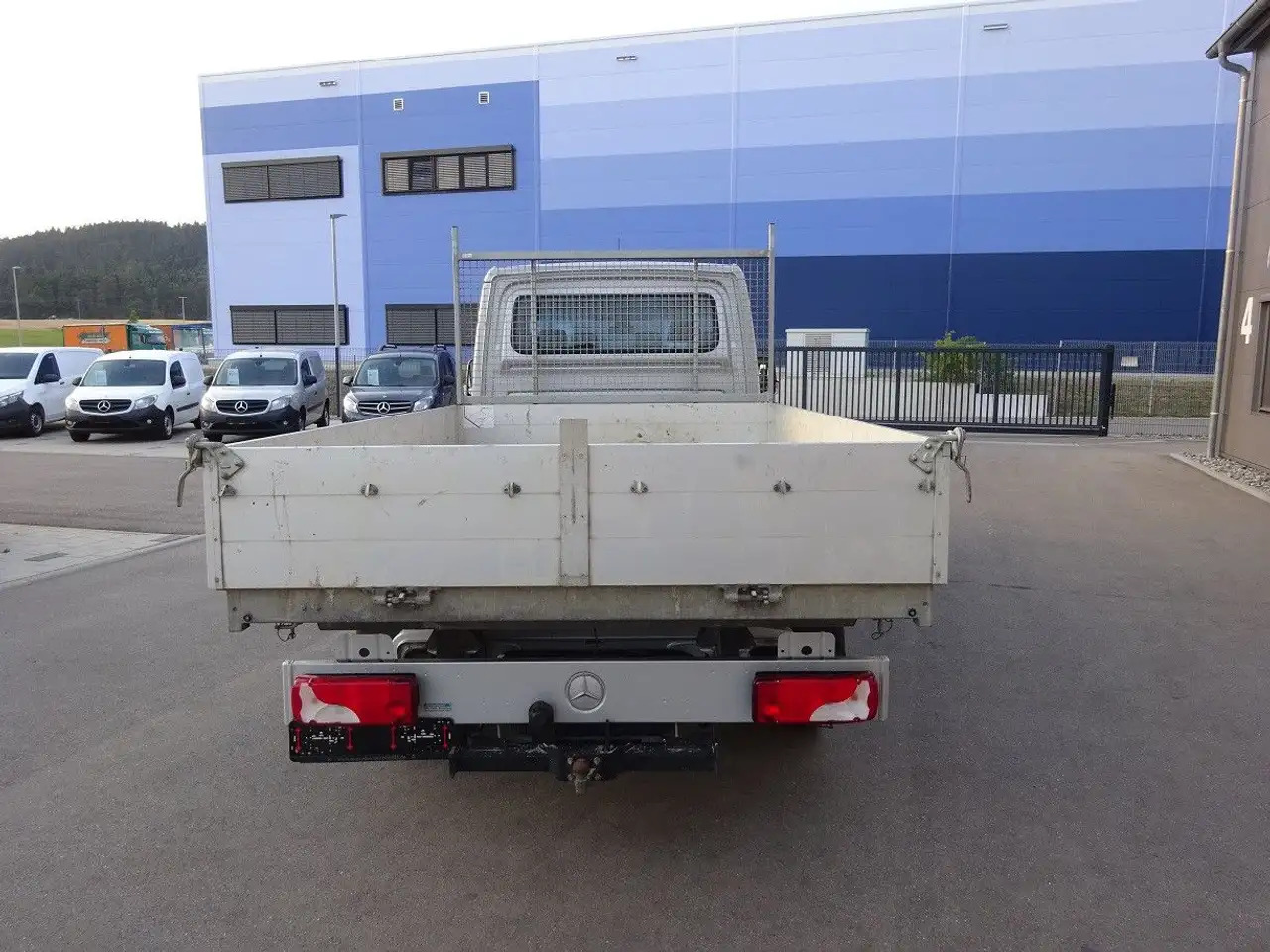 Mercedes-Benz Sprinter 319 CDI DoKa Maxi Kipper AHK 2,8t - Dostavno vozilo istovarivač, Dostavno vozilo sa duplom kabinom: slika 4 Mercedes-Benz Sprinter 319 CDI DoKa Maxi Kipper AHK 2,8t - Dostavno vozilo istovarivač, Dostavno vozilo sa duplom kabinom: slika 4