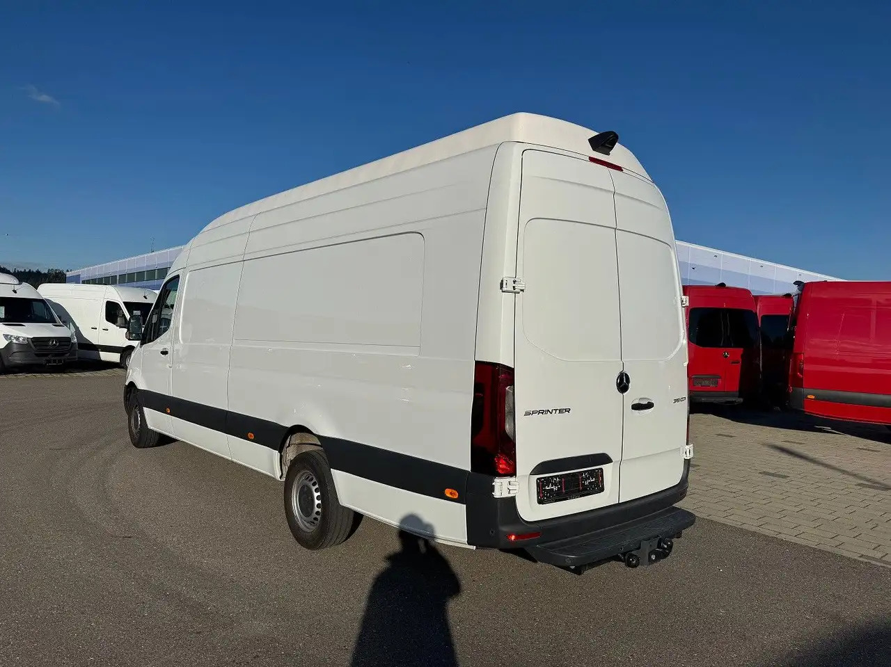 Mercedes-Benz Sprinter 319 CDI Maxi Lang Extralang XXL LED - Furgon: slika 5 Mercedes-Benz Sprinter 319 CDI Maxi Lang Extralang XXL LED - Furgon: slika 5