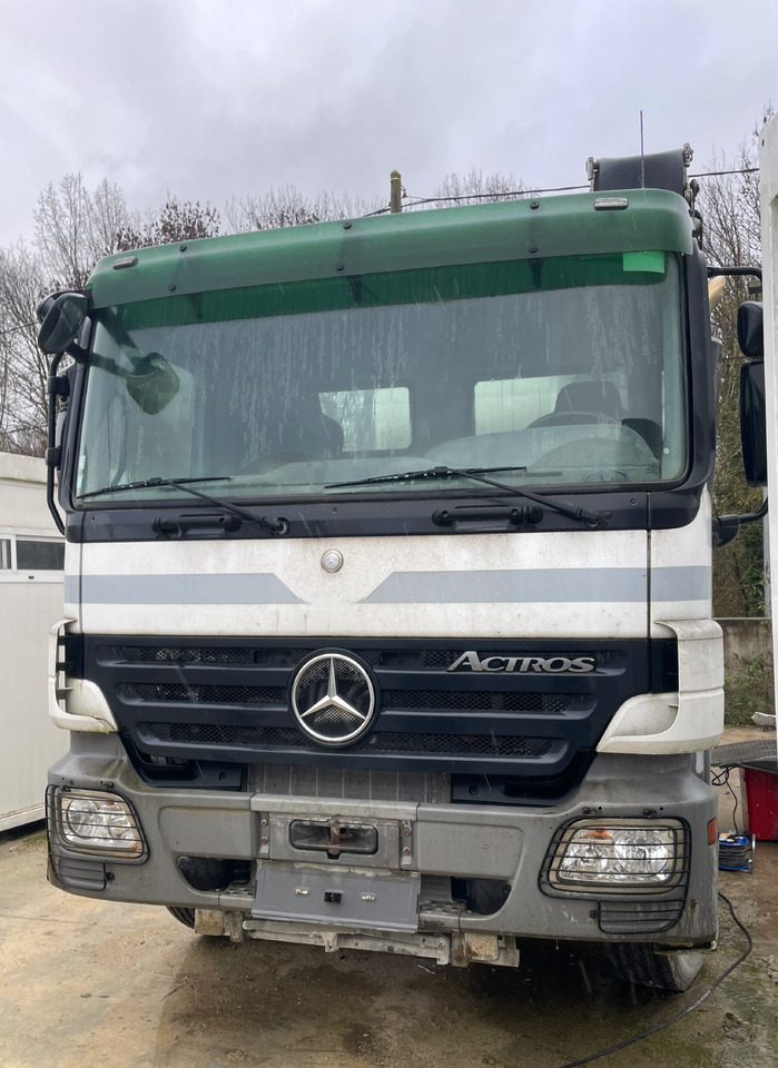 Mercedes Actros 3241 - Mikser za beton: slika 2 Mercedes Actros 3241 - Mikser za beton: slika 2