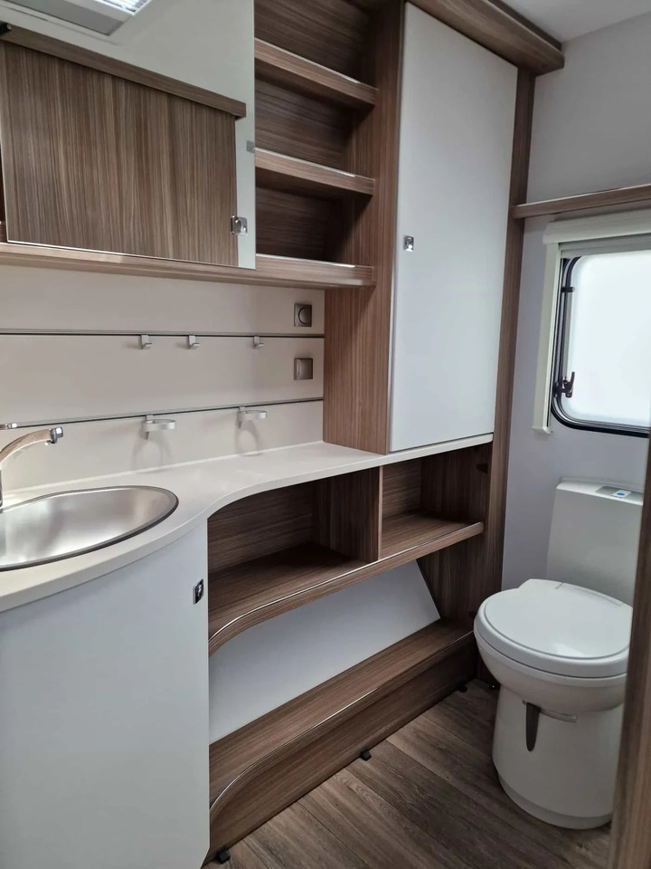 Fendt Tendenza 650 SFD Safety-, Batteri. Fußbodentem Fendt Tendenza 650 SFD Safety-, Batteri. Fußbodentem: slika 6