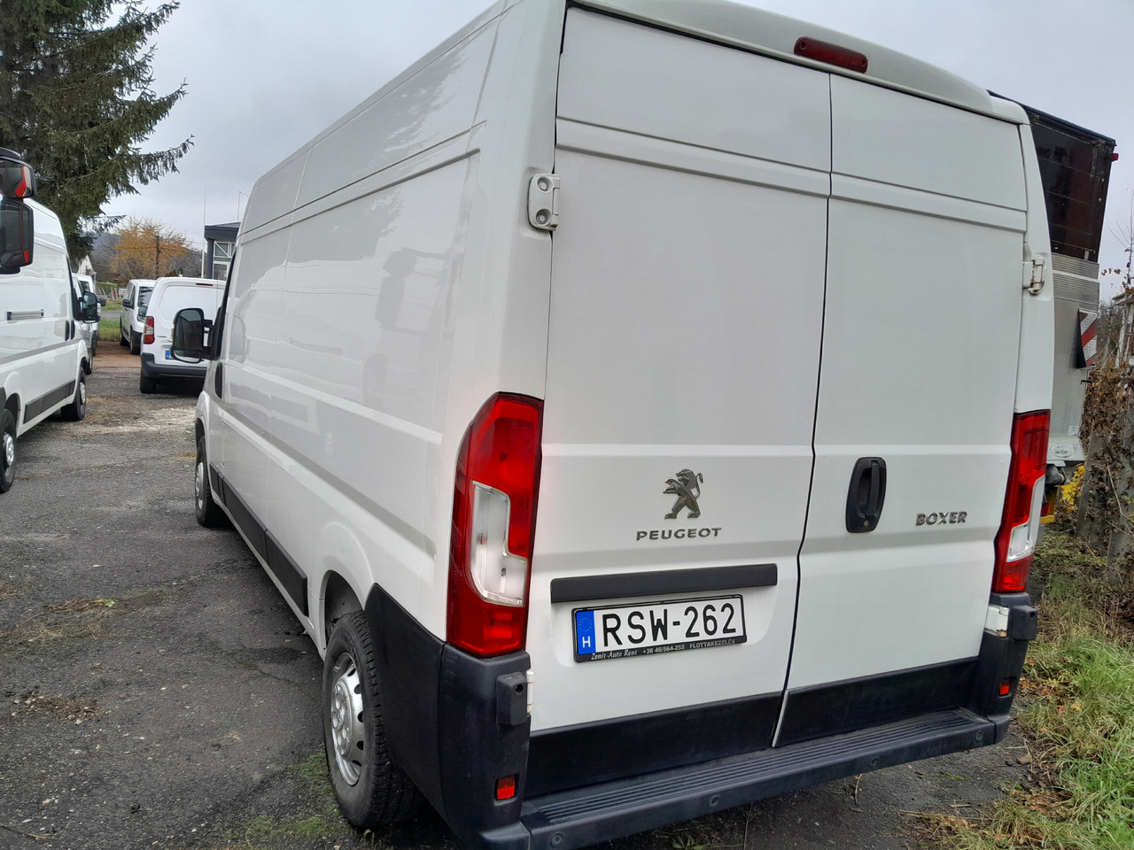 PEUGEOT BOXER 2.2 BlueHDI 350 FT L3H2 Pro - Dostavno vozilo sa zatvorenim sandukom: slika 3 PEUGEOT BOXER 2.2 BlueHDI 350 FT L3H2 Pro - Dostavno vozilo sa zatvorenim sandukom: slika 3