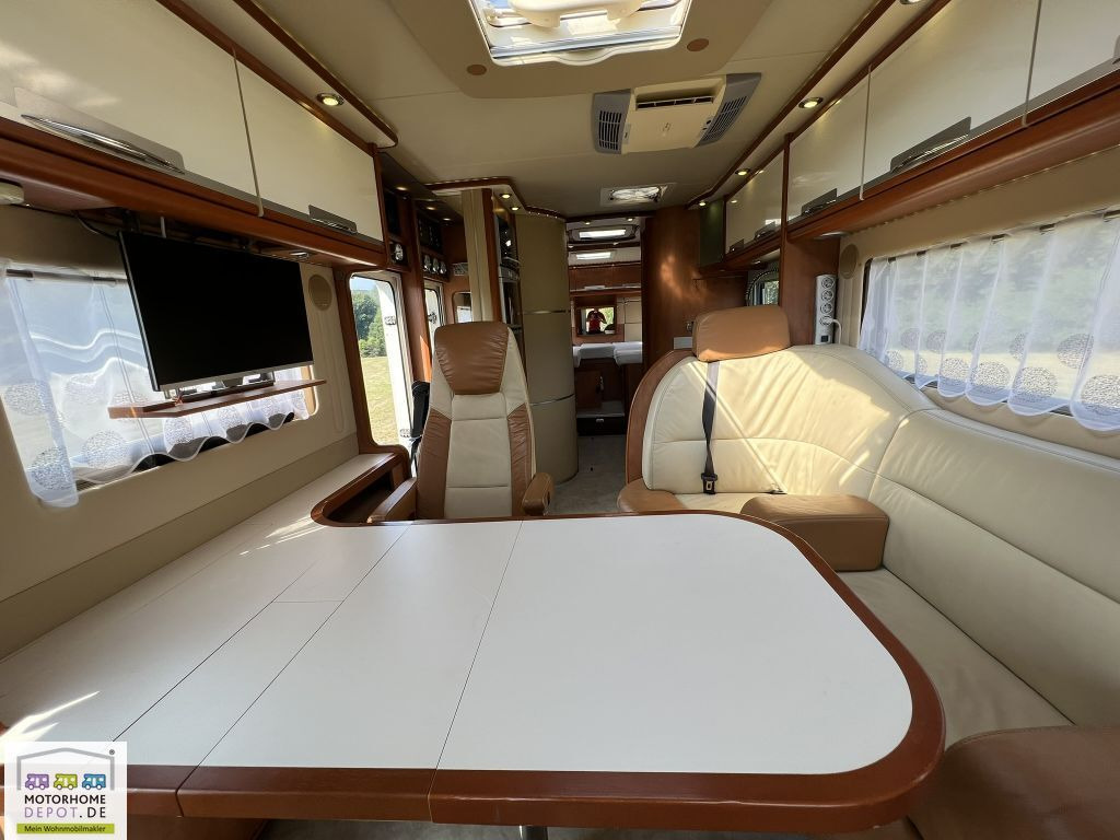 Carthago Liner 62 LE viele Extras - hohe Autarkie - Integrisani kamper: slika 5 Carthago Liner 62 LE viele Extras - hohe Autarkie - Integrisani kamper: slika 5