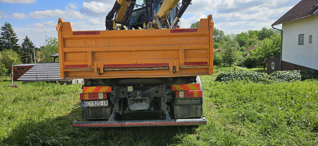 MERCEDES-BENZ 1824 ACTROS SK 4x4 - Istovarivač: slika 4 MERCEDES-BENZ 1824 ACTROS SK 4x4 - Istovarivač: slika 4