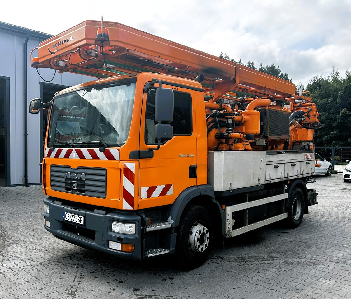MAN TGM 15.240 - Vakuumska cisterna: slika 2 MAN TGM 15.240 - Vakuumska cisterna: slika 2