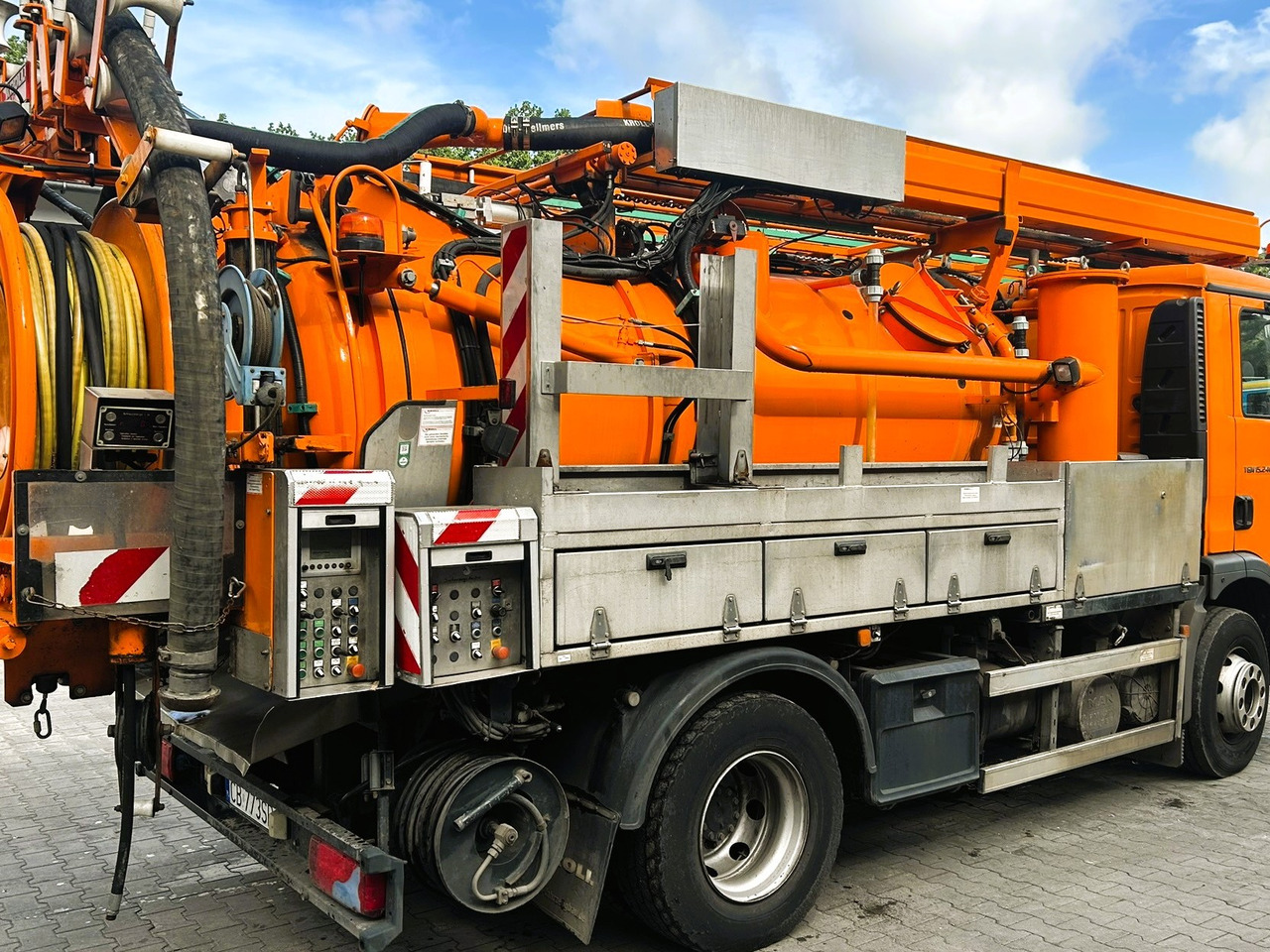 MAN TGM 15.240 - Vakuumska cisterna: slika 4 MAN TGM 15.240 - Vakuumska cisterna: slika 4