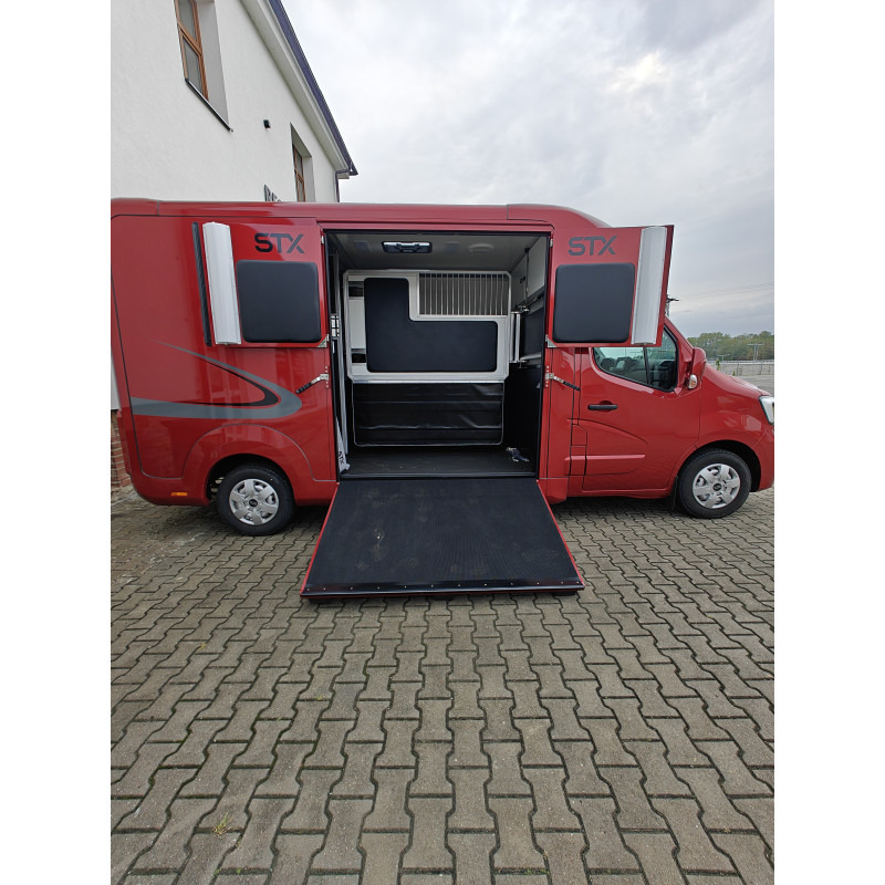 Renault STX Master by Stephex - Kamioni za prevoz konja: slika 4 Renault STX Master by Stephex - Kamioni za prevoz konja: slika 4