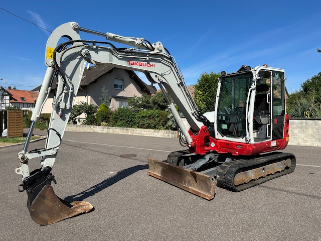 TAKEUCHI TB 370 - Mini bager: slika 3 TAKEUCHI TB 370 - Mini bager: slika 3
