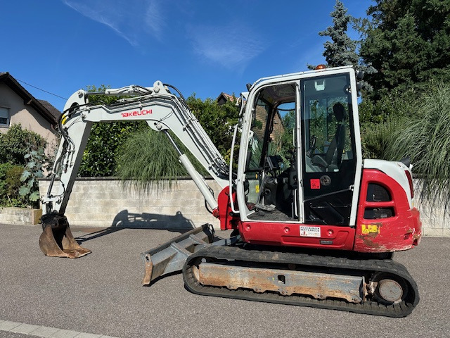 TAKEUCHI TB 370 - Mini bager: slika 1 TAKEUCHI TB 370 - Mini bager: slika 1
