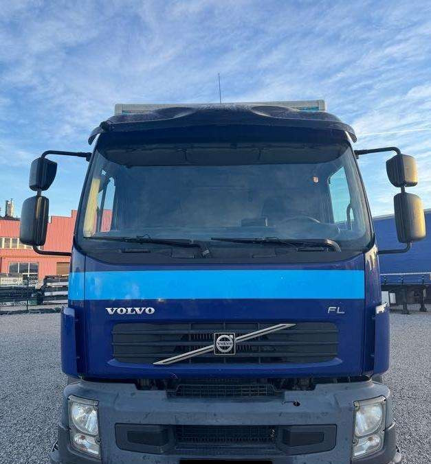 Volvo FL 240 - Hladnjača: slika 2 Volvo FL 240 - Hladnjača: slika 2