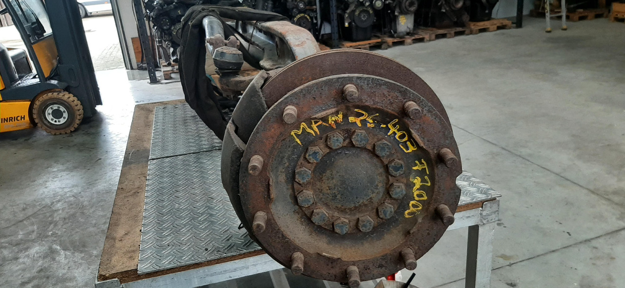 Gebrauchte MAN 26.403, F2000, Vorderachse, Artikel - Nr. : 81.99999 - 9999 - Prednja osovina za Kamion: slika 3 Gebrauchte MAN 26.403, F2000, Vorderachse, Artikel - Nr. : 81.99999 - 9999 - Prednja osovina za Kamion: slika 3