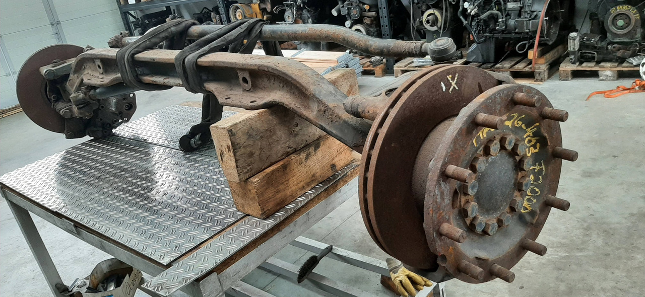 Gebrauchte MAN 26.403, F2000, Vorderachse, Artikel - Nr. : 81.99999 - 9999 - Prednja osovina za Kamion: slika 1 Gebrauchte MAN 26.403, F2000, Vorderachse, Artikel - Nr. : 81.99999 - 9999 - Prednja osovina za Kamion: slika 1