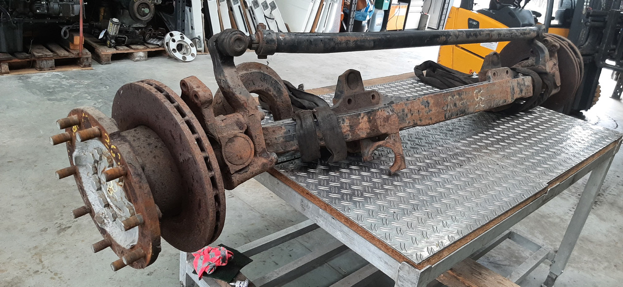 Gebrauchte MAN TGA 18.360, Vorderachse, Artikel - Nr. : 81.44001 - 7043 - Prednja osovina za Kamion: slika 2 Gebrauchte MAN TGA 18.360, Vorderachse, Artikel - Nr. : 81.44001 - 7043 - Prednja osovina za Kamion: slika 2