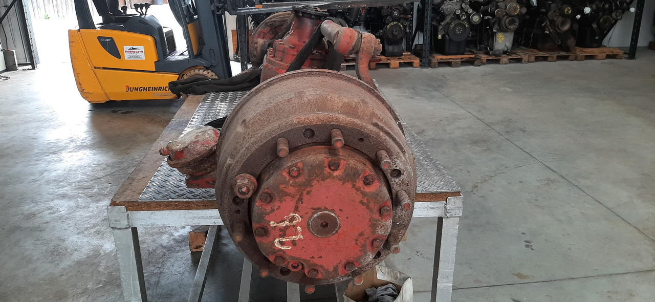 Gebrauchte MAN, Vorderachse, Allrad, Artikel - Nr. : 81.35000 - 6837 - Prednja osovina za Kamion: slika 3 Gebrauchte MAN, Vorderachse, Allrad, Artikel - Nr. : 81.35000 - 6837 - Prednja osovina za Kamion: slika 3