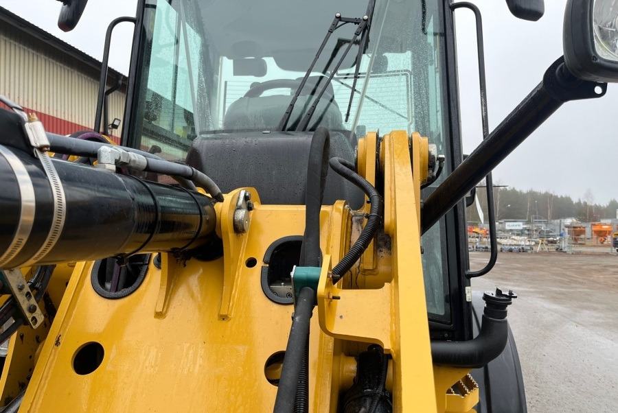 CATERPILLAR 908 M - Utovarivač točkaš: slika 3 CATERPILLAR 908 M - Utovarivač točkaš: slika 3