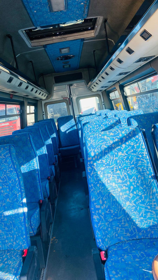 Iveco, 2004 god. - Minibus, Putnički kombi: slika 2 Iveco, 2004 god. - Minibus, Putnički kombi: slika 2