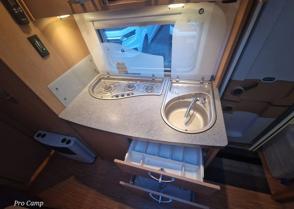 Kamp prikolica KNAUS SUDWIND 550 FSK: slika 17