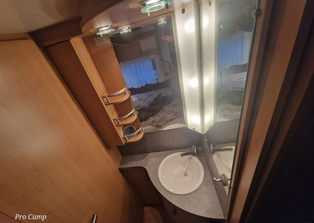 Kamp prikolica KNAUS SUDWIND 550 FSK: slika 21