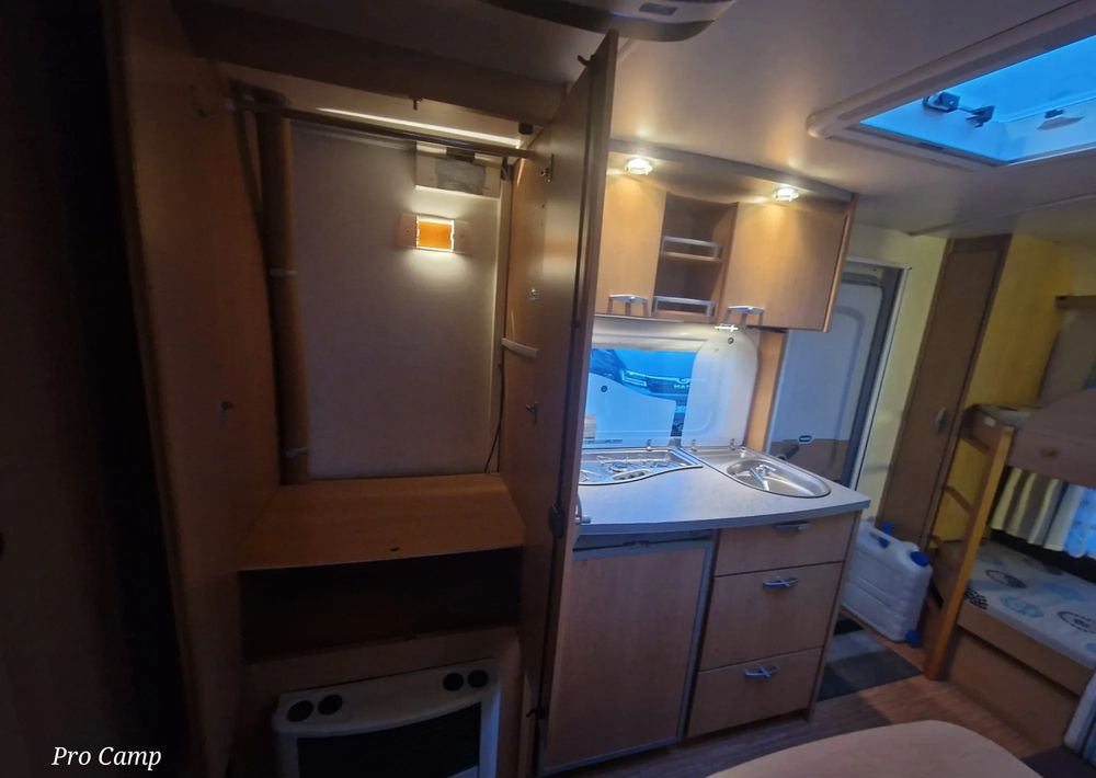 Kamp prikolica KNAUS SUDWIND 550 FSK: slika 19