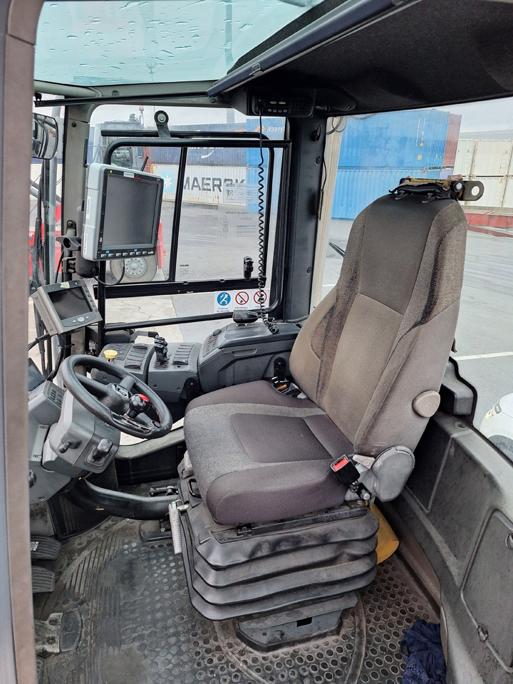 KALMAR DCG 100 45 ES7 - Mašina za kontejenere: slika 3 KALMAR DCG 100 45 ES7 - Mašina za kontejenere: slika 3