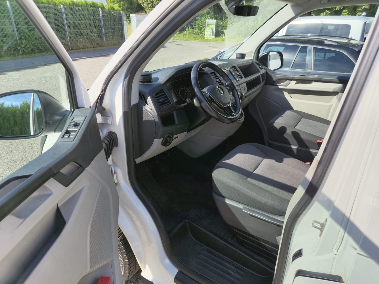 Furgon VOLKSWAGEN T6 Transporter Kasten-Kombi Navi/ACC/Standheiz.: slika 11