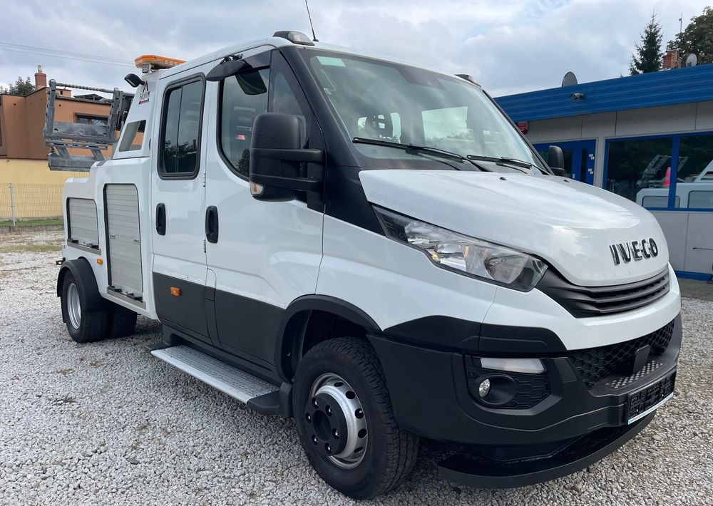 Iveco Daily 70C18 Hi-Matic Pomoc drogowa Holownik 2019r - Šlep vozilo: slika 3 Iveco Daily 70C18 Hi-Matic Pomoc drogowa Holownik 2019r - Šlep vozilo: slika 3