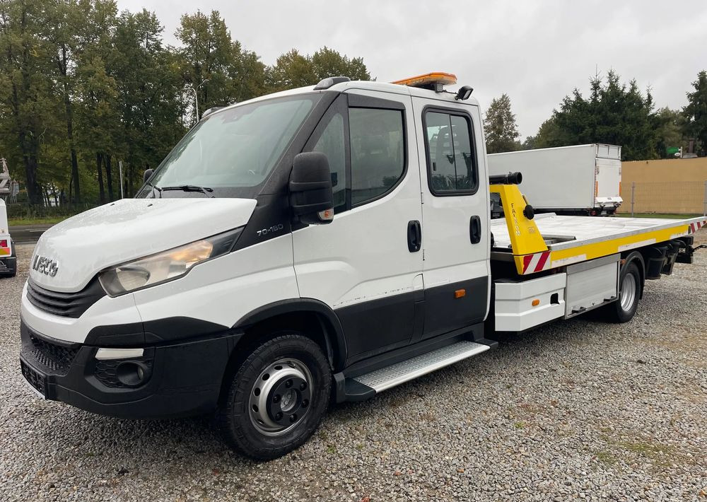 Iveco Daily 70C18 Pomoc drogowa Laweta 2017r - Šlep vozilo: slika 1 Iveco Daily 70C18 Pomoc drogowa Laweta 2017r - Šlep vozilo: slika 1