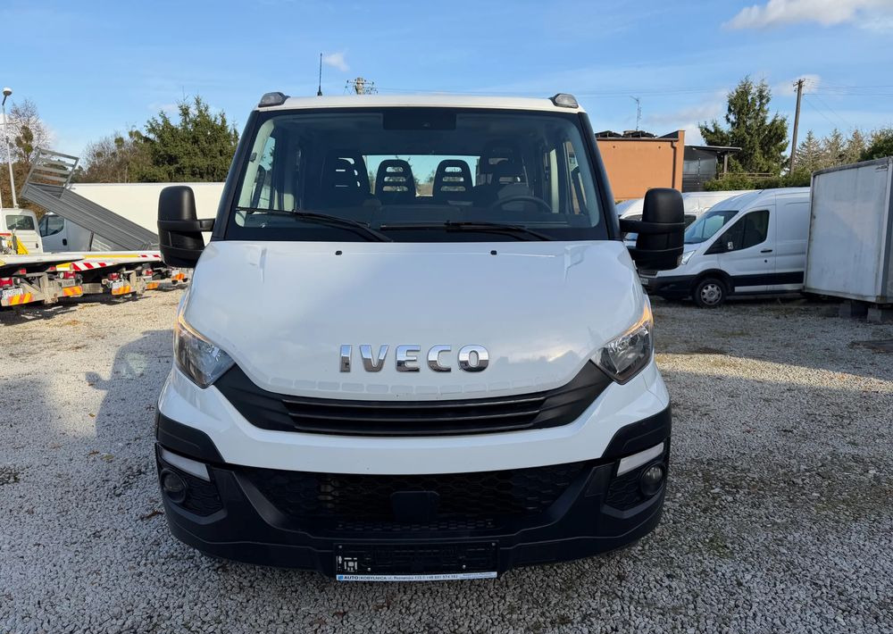 Iveco Daily 70C18 Pomoc drogowa Laweta 2019r Hi-Matic - Šlep vozilo: slika 2 Iveco Daily 70C18 Pomoc drogowa Laweta 2019r Hi-Matic - Šlep vozilo: slika 2
