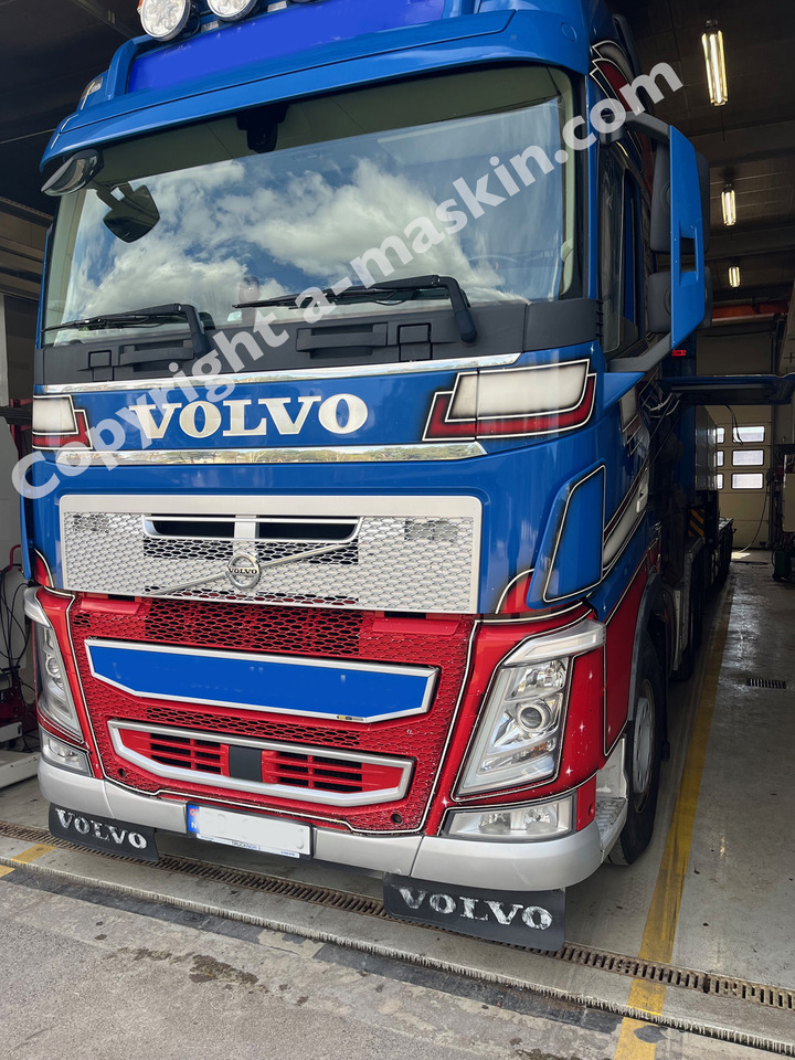 VOLVO FH 540 - Kamion sa tovarnim sandukom, Kamion sa dizalicom: slika 2 VOLVO FH 540 - Kamion sa tovarnim sandukom, Kamion sa dizalicom: slika 2