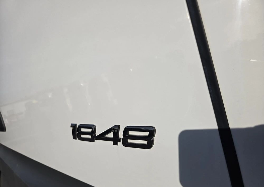 Mercedes-Benz Actros 1848 / MEGA /LOWDECK/ Retarder olejowy/ Klima Postojowa / Aktywny tempomat ACC/ - Tegljač: slika 5 Mercedes-Benz Actros 1848 / MEGA /LOWDECK/ Retarder olejowy/ Klima Postojowa / Aktywny tempomat ACC/ - Tegljač: slika 5