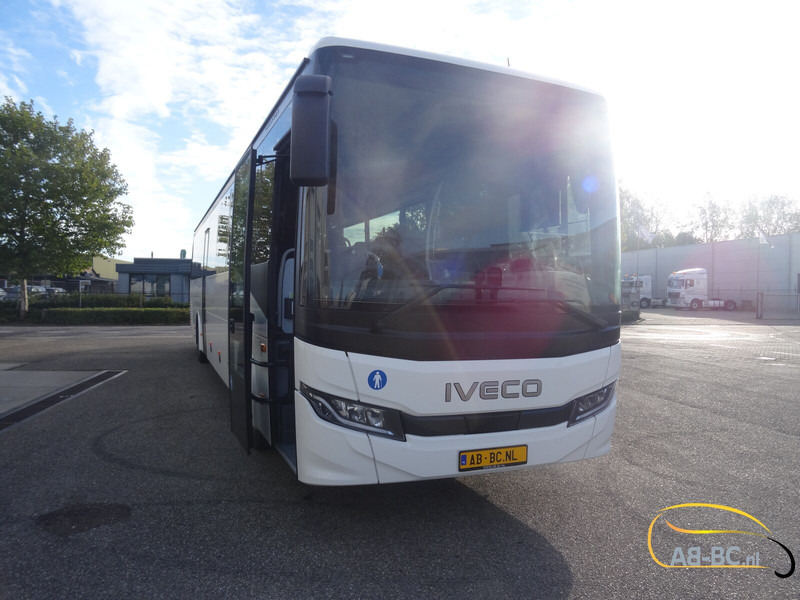 Iveco New Crossway 61 seats 3 pieces on stock - Turistički autobus: slika 2 Iveco New Crossway 61 seats 3 pieces on stock - Turistički autobus: slika 2