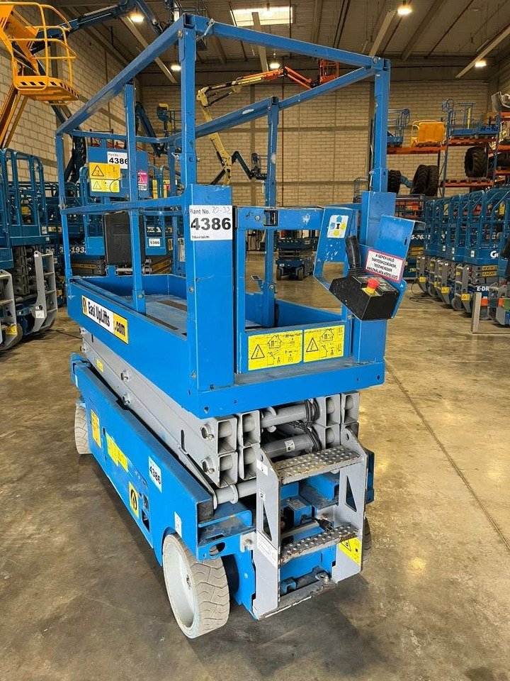 Genie GS 2032 - Lift u obliku makaza: slika 2 Genie GS 2032 - Lift u obliku makaza: slika 2