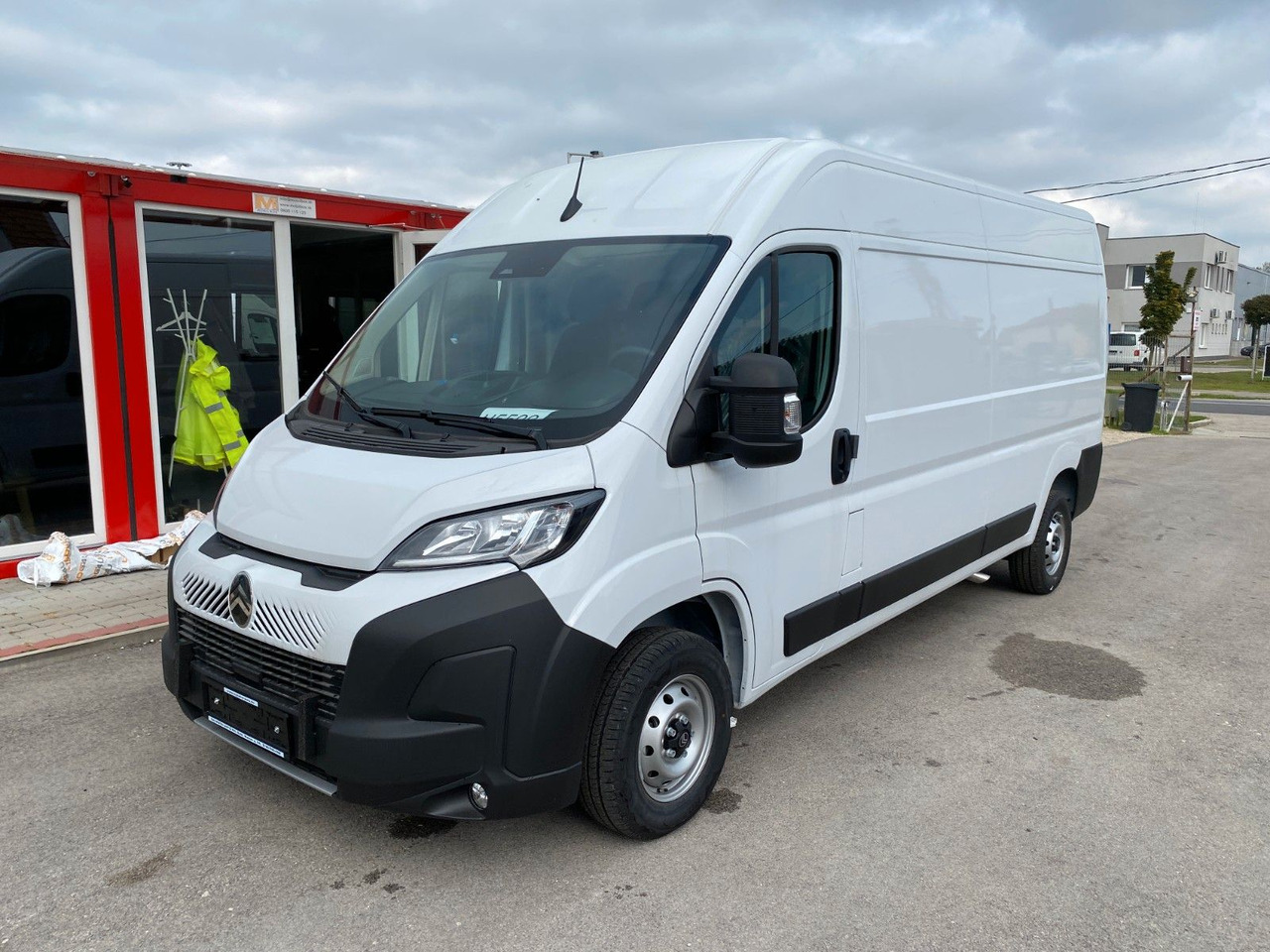 Citroën Jumper Kasten Hochraum 35 L3H2 BlueHDi 140 - Furgon: slika 1 Citroën Jumper Kasten Hochraum 35 L3H2 BlueHDi 140 - Furgon: slika 1