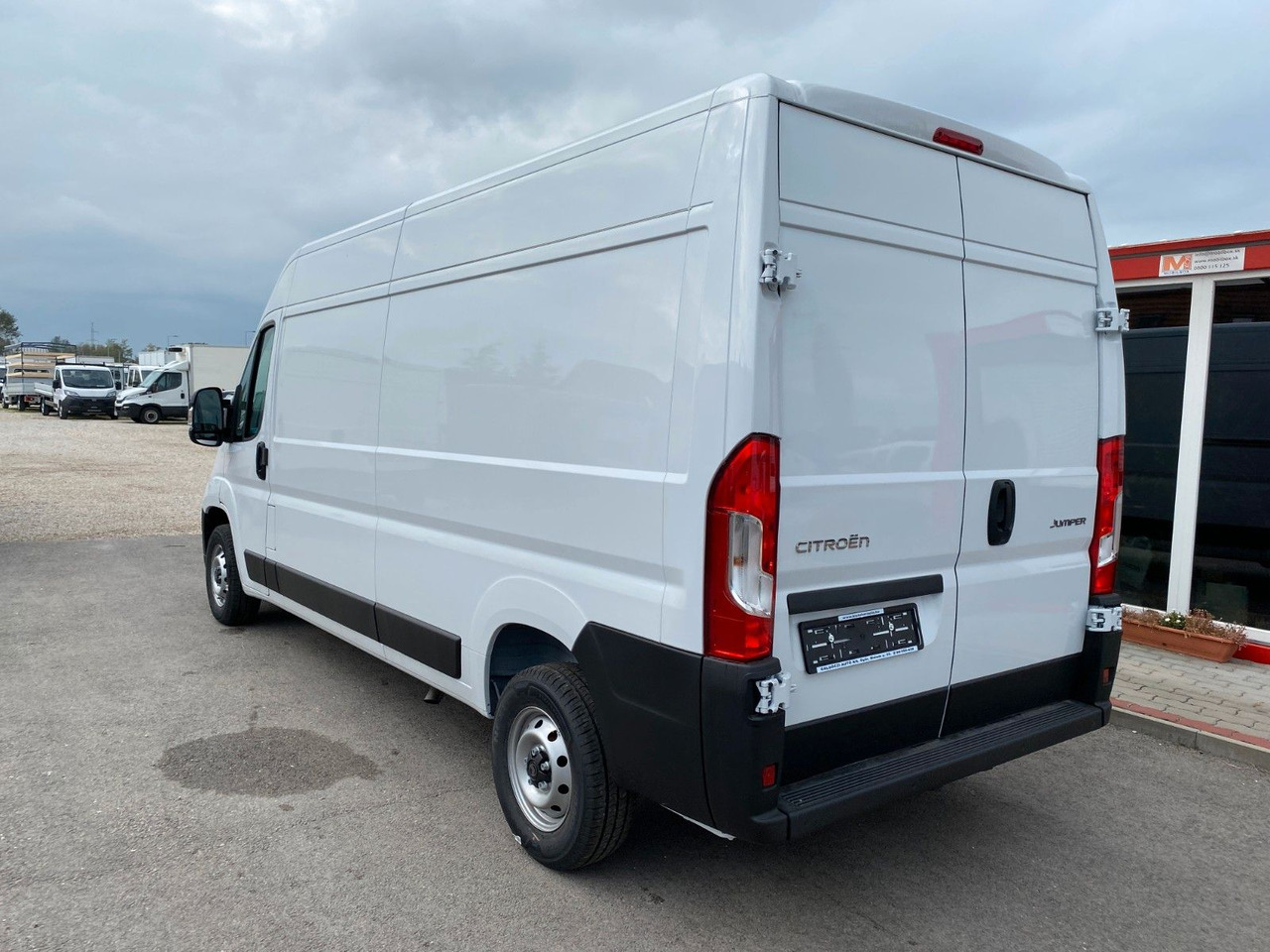 Citroën Jumper Kasten Hochraum 35 L3H2 BlueHDi 140 - Furgon: slika 4 Citroën Jumper Kasten Hochraum 35 L3H2 BlueHDi 140 - Furgon: slika 4