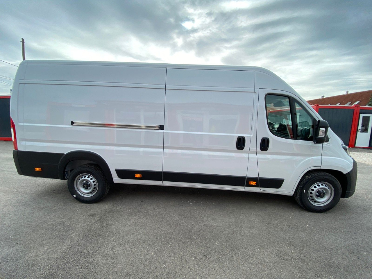 Citroën Jumper Kasten Hochraum 35 L4H2 Heavy BlueHDi 180 - Dostavno vozilo hladnjača: slika 3 Citroën Jumper Kasten Hochraum 35 L4H2 Heavy BlueHDi 180 - Dostavno vozilo hladnjača: slika 3